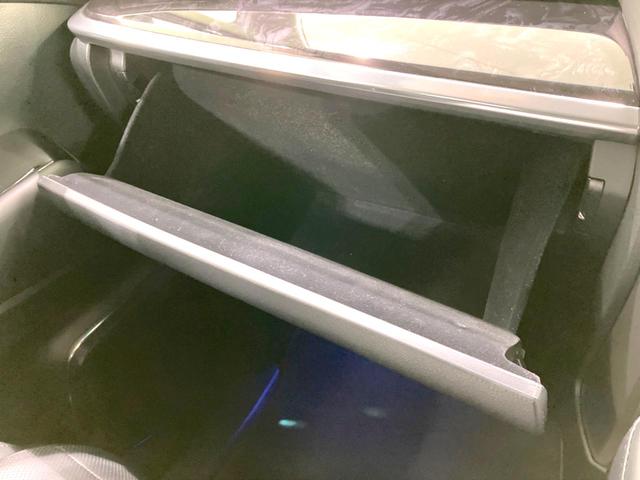 ヴェルファイア 2.5Z Gエディション 禁煙車 後期 サンルーフ TRDフルエアロ ALPINE11型ナビ バックカメラ 前席シートクーラー 前席パワーシート パワーバックドア 両側電動ドア 衝突被害軽減ブレーキ レーダークルーズ(33枚目)