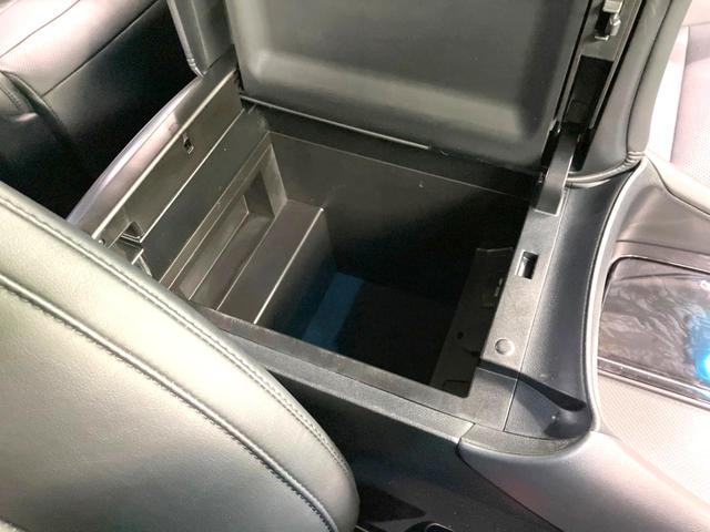 ヴェルファイア 2.5Z Gエディション 禁煙車 後期 サンルーフ TRDフルエアロ ALPINE11型ナビ バックカメラ 前席シートクーラー 前席パワーシート パワーバックドア 両側電動ドア 衝突被害軽減ブレーキ レーダークルーズ(35枚目)