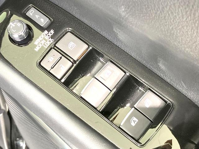 ヴェルファイア 2.5Z Gエディション 禁煙車 後期 サンルーフ TRDフルエアロ ALPINE11型ナビ バックカメラ 前席シートクーラー 前席パワーシート パワーバックドア 両側電動ドア 衝突被害軽減ブレーキ レーダークルーズ(49枚目)