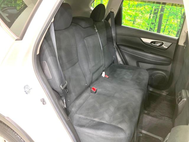 エクストレイル ２０Ｘ　禁煙車　４ＷＤ　ガラスルーフ　純正ナビ　全周囲カメラ　シートヒーター　ＬＥＤヘッドライト　ＥＴＣ　ダウンヒルアシスト　デュアルエアコン　オートエアコン　オートライト　アイドリングストップ（9枚目）