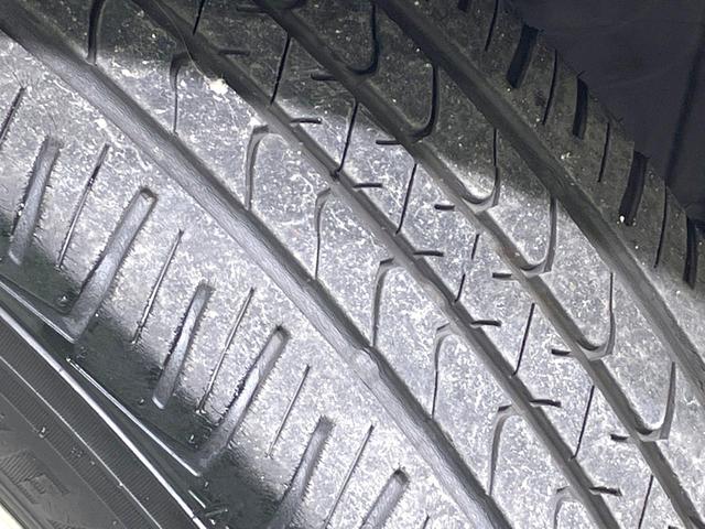 エクストレイル ２０Ｘ　禁煙車　４ＷＤ　ガラスルーフ　純正ナビ　全周囲カメラ　シートヒーター　ＬＥＤヘッドライト　ＥＴＣ　ダウンヒルアシスト　デュアルエアコン　オートエアコン　オートライト　アイドリングストップ（31枚目）