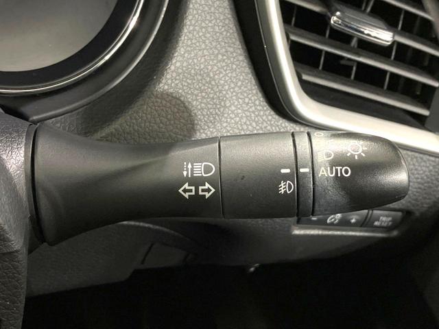 エクストレイル ２０Ｘ　禁煙車　４ＷＤ　ガラスルーフ　純正ナビ　全周囲カメラ　シートヒーター　ＬＥＤヘッドライト　ＥＴＣ　ダウンヒルアシスト　デュアルエアコン　オートエアコン　オートライト　アイドリングストップ（54枚目）