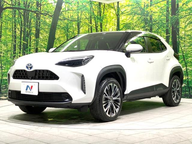 ヤリスクロス ハイブリッドZ 禁煙車 純正8インチディスプレイオーディオ 全周囲カメラ 衝突被害軽減システム レーダークルーズ パワーシート シートヒーター BSM ドラレコ ETC オートハイビーム LEDヘッド スマートキー(24枚目)