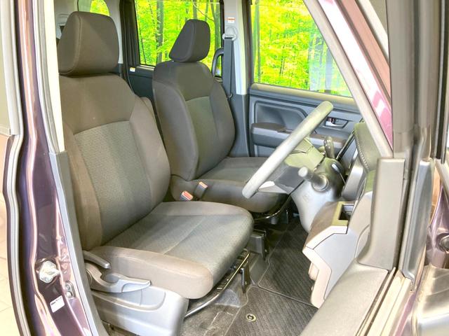 ルーミー Ｇ　禁煙車　両側電動ドア　純正ナビ　全周囲カメラ　衝突被害軽減システム　ドラレコ　ＥＴＣ　ＬＥＤヘッド　ステアリングスイッチ　ロールサンシェード　オートエアコン　オートライト　アイドリングストップ（8枚目）