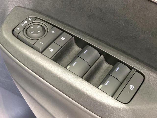 ヤリスクロス G トヨタセーフティーセンス 禁煙車 ディスプレイオーディオ レーダークルーズ ETC Bluetooth ドラレコ LEDヘッドライト レーンアシスト クリアランスソナー オートマチックハイビーム(64枚目)