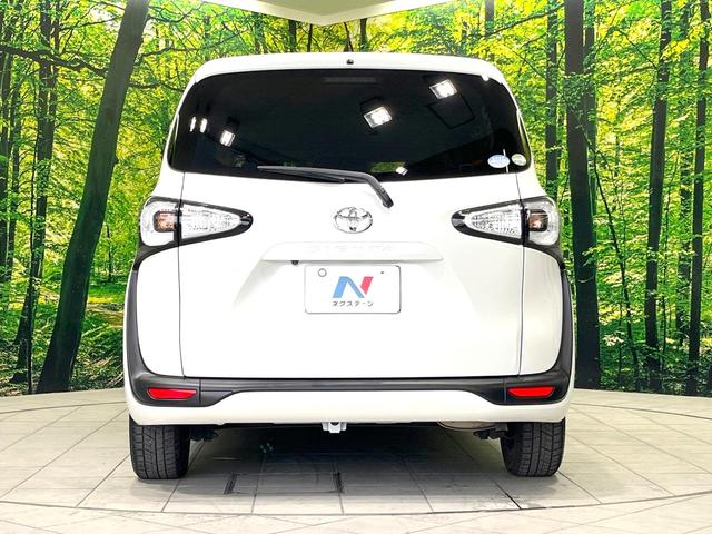 シエンタ G 禁煙車 両側電動ドア 純正ナビ バックカメラ ETC オートエアコン アイドリングストップ ヘッドライトリベライザー バニティミラー 革巻きステアリング ステアリングスイッチ パワーステアリング(16枚目)