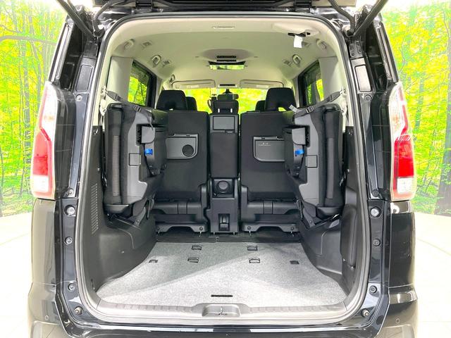 セレナ ハイウェイスター Vセレクション 禁煙車 ハンズフリー両側電動ドア 純正9インチナビナビ 後席モニター 全周囲カメラ 衝突被害軽減システム ドラレコ ETC LEDヘッドライト パーキングアシスト オートライト オートエアコン(11枚目)