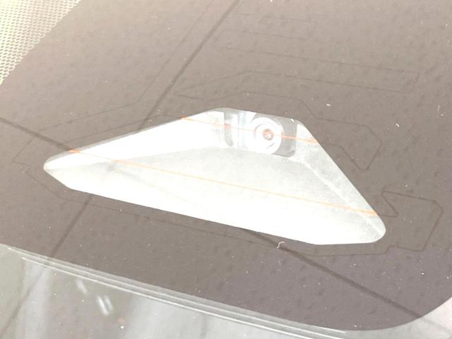 シエンタ ハイブリッドX 禁煙車 登録済未使用車 片側パワスラ セーフティセンス レーダークルーズ LEDヘッドライト オートエアコン オートマチックハイビーム オートライト スマートキー バニティミラー パワーステアリング(4枚目)