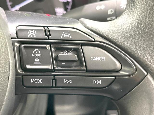 シエンタ ハイブリッドX 禁煙車 登録済未使用車 片側パワスラ セーフティセンス レーダークルーズ LEDヘッドライト オートエアコン オートマチックハイビーム オートライト スマートキー バニティミラー パワーステアリング(5枚目)