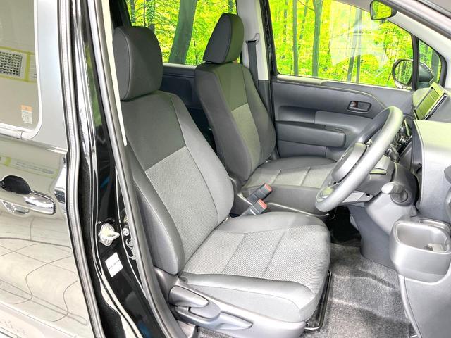 シエンタ ハイブリッドX 禁煙車 登録済未使用車 片側パワスラ セーフティセンス レーダークルーズ LEDヘッドライト オートエアコン オートマチックハイビーム オートライト スマートキー バニティミラー パワーステアリング(8枚目)