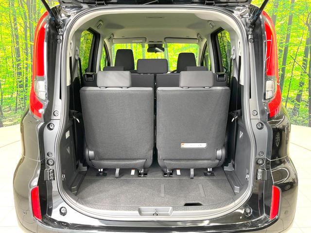 シエンタ ハイブリッドX 禁煙車 登録済未使用車 片側パワスラ セーフティセンス レーダークルーズ LEDヘッドライト オートエアコン オートマチックハイビーム オートライト スマートキー バニティミラー パワーステアリング(35枚目)