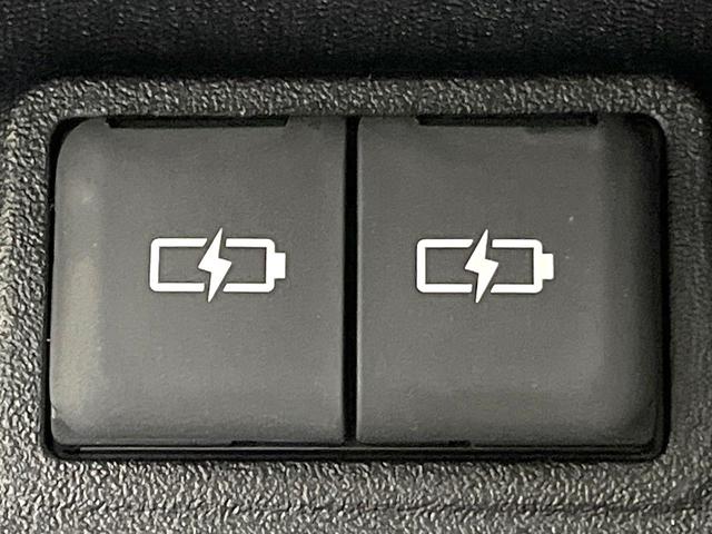 シエンタ ハイブリッドX 禁煙車 登録済未使用車 片側パワスラ セーフティセンス レーダークルーズ LEDヘッドライト オートエアコン オートマチックハイビーム オートライト スマートキー バニティミラー パワーステアリング(55枚目)