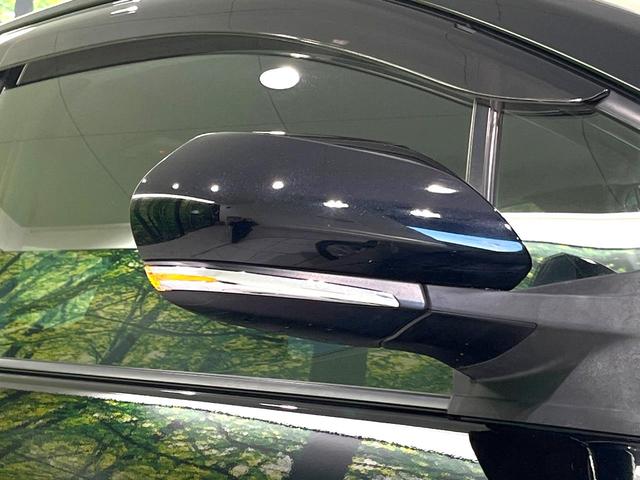 プリウス Sセーフティプラス 禁煙車 純正SDナビ バックカメラ 衝突被害軽減システム レーダークルーズ ドラレコ クリアランスソナー スマートキー LEDヘッド ビルトインETC オートハイビーム 車線逸脱警報 オートライト(28枚目)