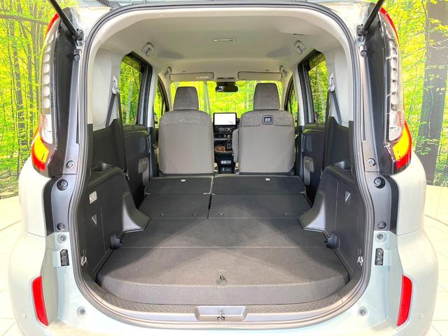 シエンタ ハイブリッドZ 禁煙車 両側電動ドア 純正10.5型ナビ 全周囲カメラ 100V電源 衝突被害軽減システム レーダークルーズ BSM LEDヘッド ドラレコ ETC2.0 オートハイビーム 車線逸脱警報 オートライト(10枚目)