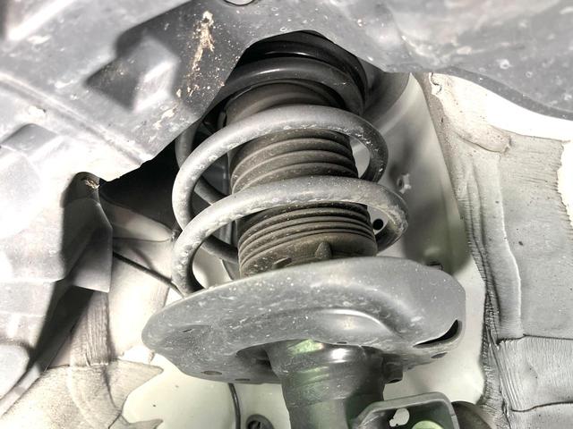 シエンタ ハイブリッドZ 禁煙車 両側電動ドア 純正10.5型ナビ 全周囲カメラ 100V電源 衝突被害軽減システム レーダークルーズ BSM LEDヘッド ドラレコ ETC2.0 オートハイビーム 車線逸脱警報 オートライト(20枚目)