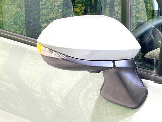 シエンタ ハイブリッドZ 禁煙車 両側電動ドア 純正10.5型ナビ 全周囲カメラ 100V電源 衝突被害軽減システム レーダークルーズ BSM LEDヘッド ドラレコ ETC2.0 オートハイビーム 車線逸脱警報 オートライト(28枚目)