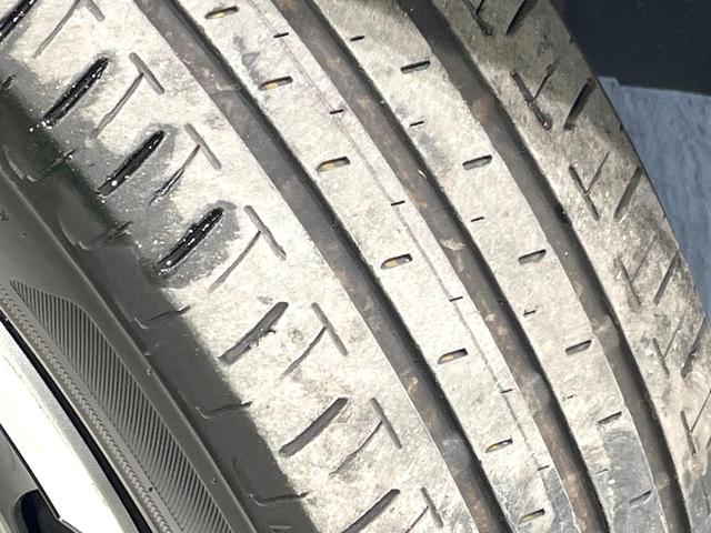 シエンタ ハイブリッドZ 禁煙車 両側電動ドア 純正10.5型ナビ 全周囲カメラ 100V電源 衝突被害軽減システム レーダークルーズ BSM LEDヘッド ドラレコ ETC2.0 オートハイビーム 車線逸脱警報 オートライト(31枚目)