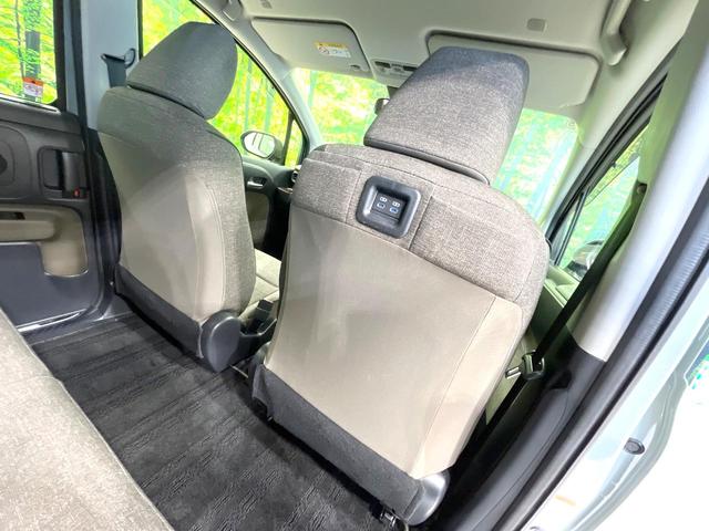 シエンタ ハイブリッドZ 禁煙車 両側電動ドア 純正10.5型ナビ 全周囲カメラ 100V電源 衝突被害軽減システム レーダークルーズ BSM LEDヘッド ドラレコ ETC2.0 オートハイビーム 車線逸脱警報 オートライト(41枚目)