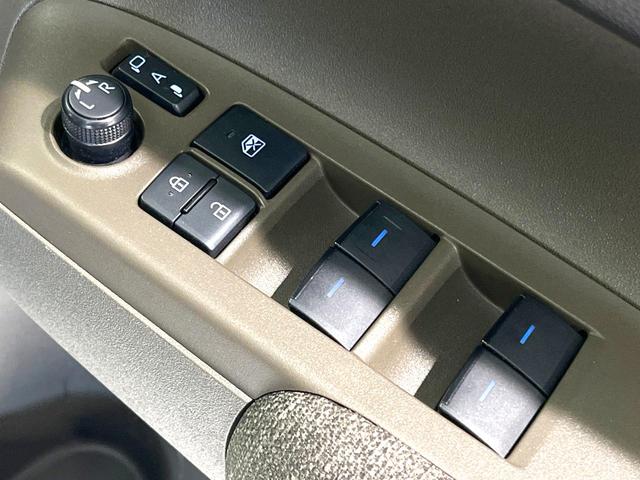 シエンタ ハイブリッドZ 禁煙車 両側電動ドア 純正10.5型ナビ 全周囲カメラ 100V電源 衝突被害軽減システム レーダークルーズ BSM LEDヘッド ドラレコ ETC2.0 オートハイビーム 車線逸脱警報 オートライト(51枚目)