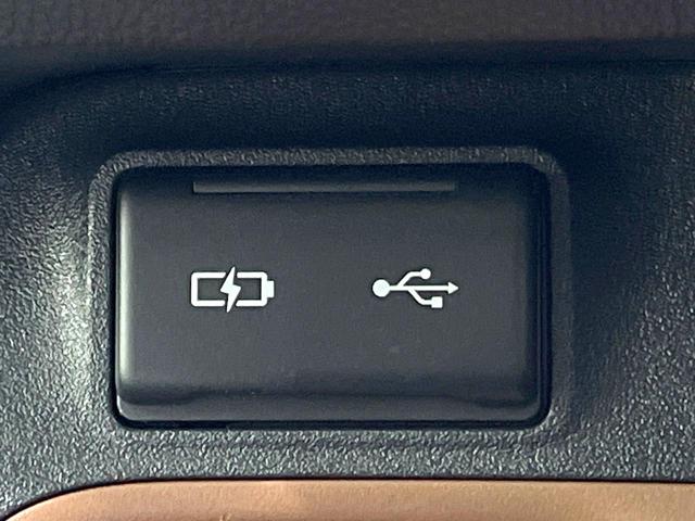 シエンタ ハイブリッドZ 禁煙車 両側電動ドア 純正10.5型ナビ 全周囲カメラ 100V電源 衝突被害軽減システム レーダークルーズ BSM LEDヘッド ドラレコ ETC2.0 オートハイビーム 車線逸脱警報 オートライト(53枚目)