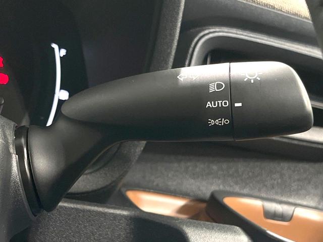 シエンタ ハイブリッドZ 禁煙車 両側電動ドア 純正10.5型ナビ 全周囲カメラ 100V電源 衝突被害軽減システム レーダークルーズ BSM LEDヘッド ドラレコ ETC2.0 オートハイビーム 車線逸脱警報 オートライト(61枚目)