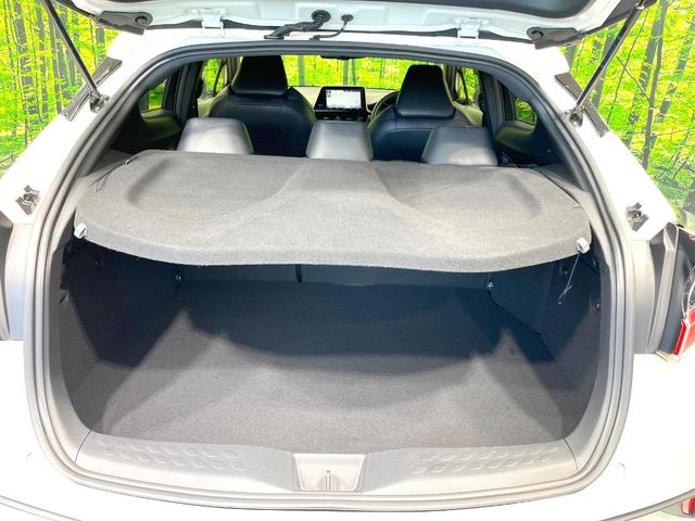C-HR G 純正9型SDナビ バックカメラ 衝突被害軽減システム レーダークルーズ 禁煙車 レザーシート コーナーセンサー スマートキー LEDヘッド ビルトインETC 純正18インチアルミ オートハイビーム(24枚目)