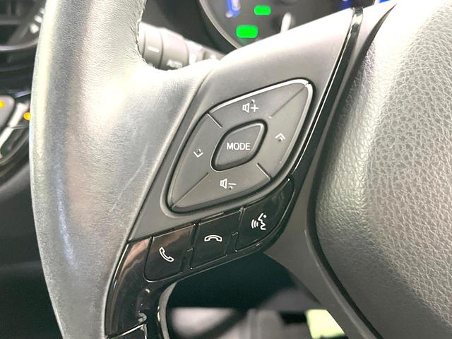 C-HR G 純正9型SDナビ バックカメラ 衝突被害軽減システム レーダークルーズ 禁煙車 レザーシート コーナーセンサー スマートキー LEDヘッド ビルトインETC 純正18インチアルミ オートハイビーム(35枚目)
