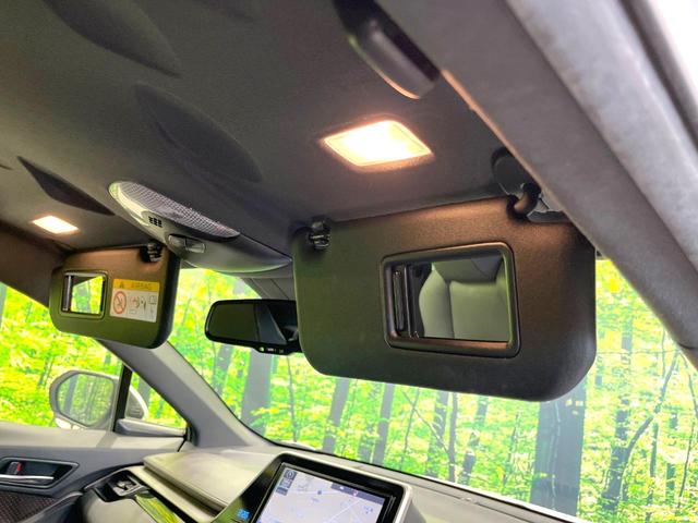 C-HR G 純正9型SDナビ バックカメラ 衝突被害軽減システム レーダークルーズ 禁煙車 レザーシート コーナーセンサー スマートキー LEDヘッド ビルトインETC 純正18インチアルミ オートハイビーム(52枚目)