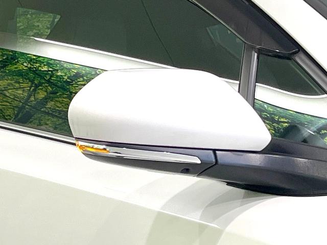 C-HR G 純正9型SDナビ バックカメラ 衝突被害軽減システム レーダークルーズ 禁煙車 レザーシート コーナーセンサー スマートキー LEDヘッド ビルトインETC 純正18インチアルミ オートハイビーム(54枚目)