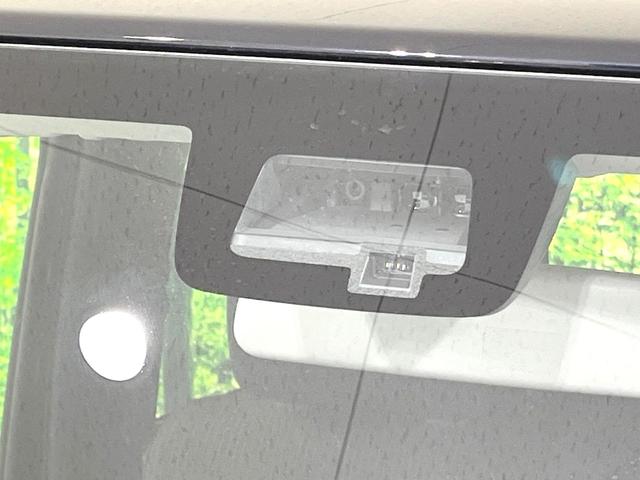 ジムニー XC 禁煙車 MT車 ターボ 4WD 衝突被害軽減システム コーナーセンサー スマートキー LEDヘッド シートヒーター クルーズコントロール 純正16インチAW オートライト オートエアコン CD(4枚目)