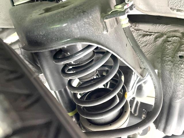 ジムニー XC 禁煙車 MT車 ターボ 4WD 衝突被害軽減システム コーナーセンサー スマートキー LEDヘッド シートヒーター クルーズコントロール 純正16インチAW オートライト オートエアコン CD(20枚目)