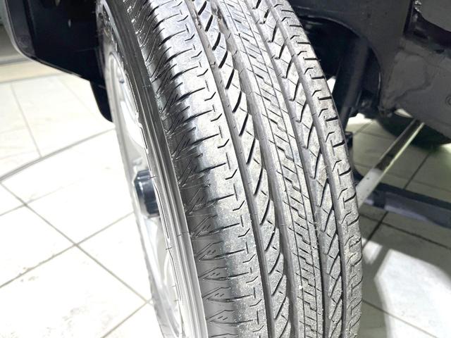 ジムニー XC 禁煙車 MT車 ターボ 4WD 衝突被害軽減システム コーナーセンサー スマートキー LEDヘッド シートヒーター クルーズコントロール 純正16インチAW オートライト オートエアコン CD(24枚目)