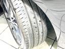 ハイブリッド　ダブルバイビー　禁煙車　純正ディスプレイオーディオ　バックカメラ　衝突被害軽減システム　レーダークルーズ　前席シートヒーター　コーナーセンサー　ＬＥＤヘッドライト　ＥＴＣ２．０　オートライト　オートエアコン（62枚目）