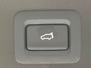 【パワーバックドア】スマートキーや運転席のボタンを押すだけでリアゲートが自動で開閉します!荷物を持っている時や、高い位置にあるバックドアを閉める際に便利な機能です♪