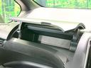 ハイブリッドV 禁煙車 フリップダウンモニター 純正SDナビ 前席シートヒーター 置くだけ充電 電動スライドドア バックカメラ ドラレコ LEDヘッドライト ETC クルコン オートライト 純正15インチAW(31枚目)