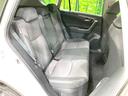 後部座席も気になるようなキズ・汚れやへたり等、大きなダメージはなく、良好な状態です。