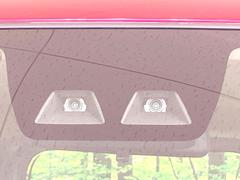 【スマートアシスト】走行中に前方の車両等を認識し、衝突しそうな時は警報とブレーキで衝突回避と被害軽減をアシスト。より安全にドライブをお楽しみいただけます。 5