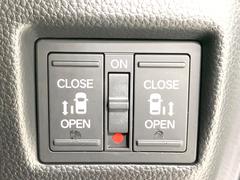 ξ¦ѥ饤ɥɥۥޡȥ䱿žʤΥåǸξ¦饤ɥɥγĤǽưϤƥɥ򳫤ɬפ̵ʤͤǤñ˳ĤǤŬǤ 3