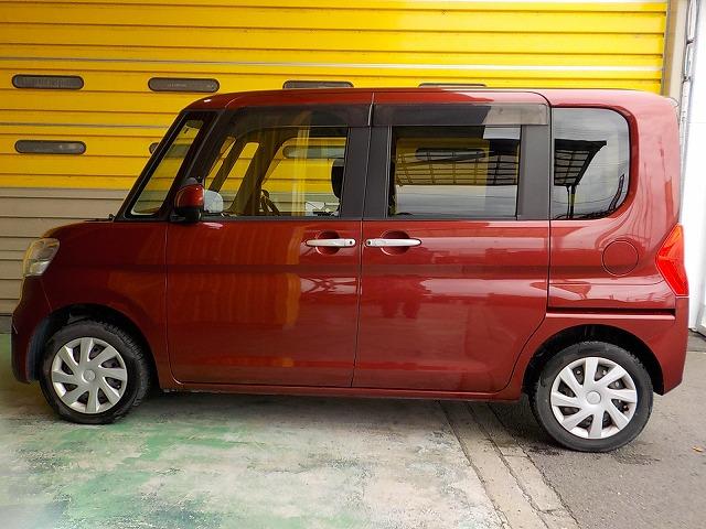 タント Ｘ　アイドリングストップ機能　シートヒーター搭載　フルオートエアコン　インテリキー　横滑り防止　パワステ　寒冷地仕様　ベンチシ－ト　衝突安全ボディ　パワーウィンドウ　キーフリー　エアバッグ　ＡＢＳ（5枚目）