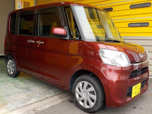 タント Ｘ　アイドリングストップ機能　シートヒーター搭載　フルオートエアコン　インテリキー　横滑り防止　パワステ　寒冷地仕様　ベンチシ－ト　衝突安全ボディ　パワーウィンドウ　キーフリー　エアバッグ　ＡＢＳ（6枚目）