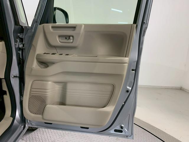 Ｎ－ＢＯＸ Ｇホンダセンシング　ＴＶ電動スライドドア　ＥＴＣ　禁煙　盗難防止システム　スマキー　ＬＥＤ　横滑り防止　パワーウィンドウ　ＡＡＣ　ワンセグ　クルコン　両スラ　両席エアバック　ＡＢＳ　エアバック　ＰＳ　バックカメ（24枚目）
