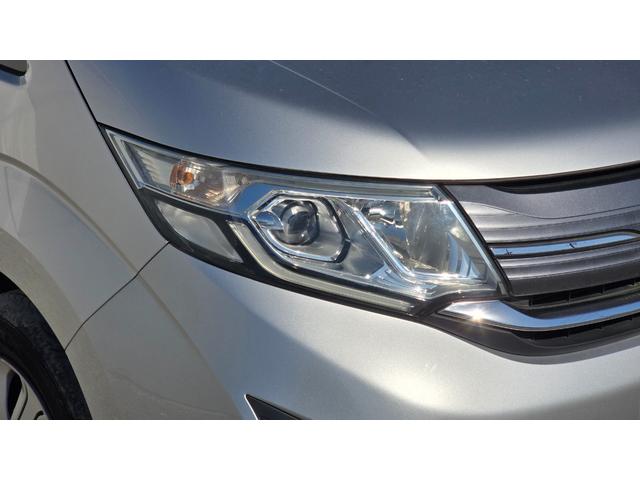 ステップワゴン Ｇ　ＥＴＣ　バックカメラ　ナビ　オートクルーズコントロール　両側電動スライドドア　スマートキー　電動格納ミラー　３列シート　ウォークスルー　ＣＶＴ　ＣＤ　ＵＳＢ　盗難防止システム　衝突安全ボディ　ＡＢＳ（30枚目）