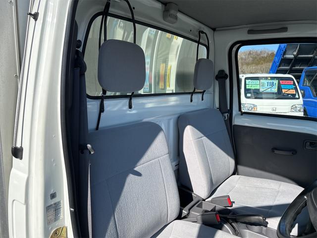 サンバートラック 　軽トラック　ＡＴ　エアコン　パワーステアリング　運転席エアバッグ　移動販売車（10枚目）