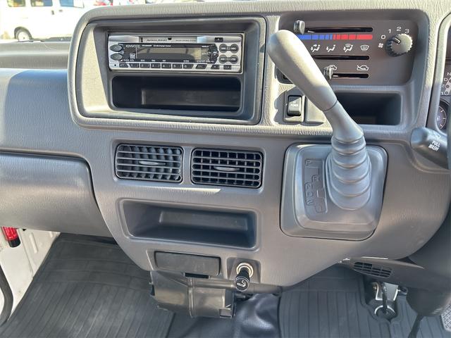サンバートラック 　軽トラック　ＡＴ　エアコン　パワーステアリング　運転席エアバッグ　移動販売車（16枚目）