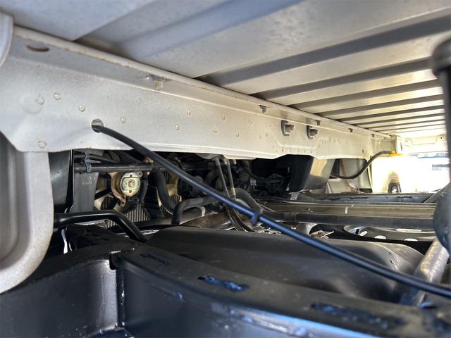 サンバートラック 　軽トラック　ＡＴ　エアコン　パワーステアリング　運転席エアバッグ　移動販売車（68枚目）
