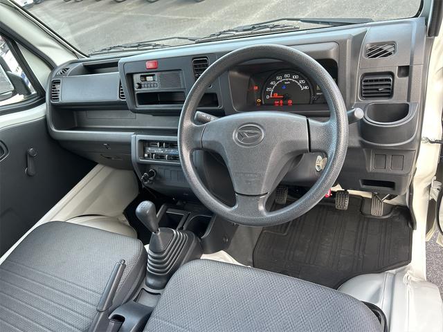 ハイゼットトラック スタンダード　パネルバン　ＭＴ　ドライブレコーダー　エアコン　パワーステアリング　運転席エアバッグ（11枚目）