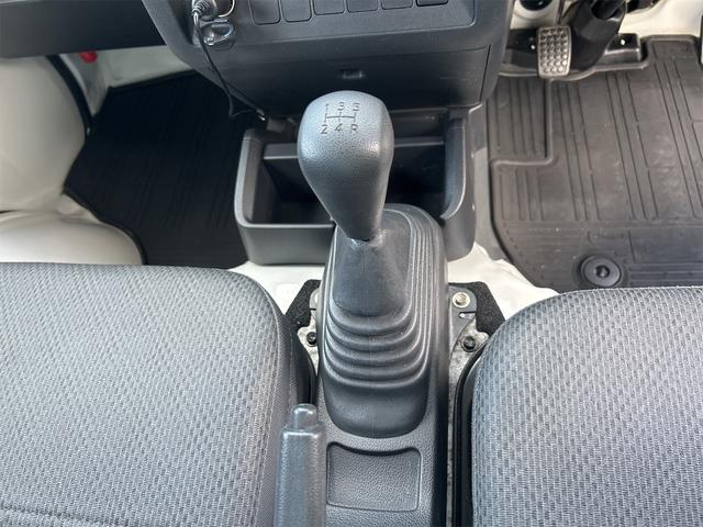 ハイゼットトラック スタンダード　パネルバン　ＭＴ　ドライブレコーダー　エアコン　パワーステアリング　運転席エアバッグ（13枚目）