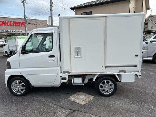 ミニキャブトラック 　軽トラック　ＭＴ　エアコン　冷蔵冷凍車（8枚目）