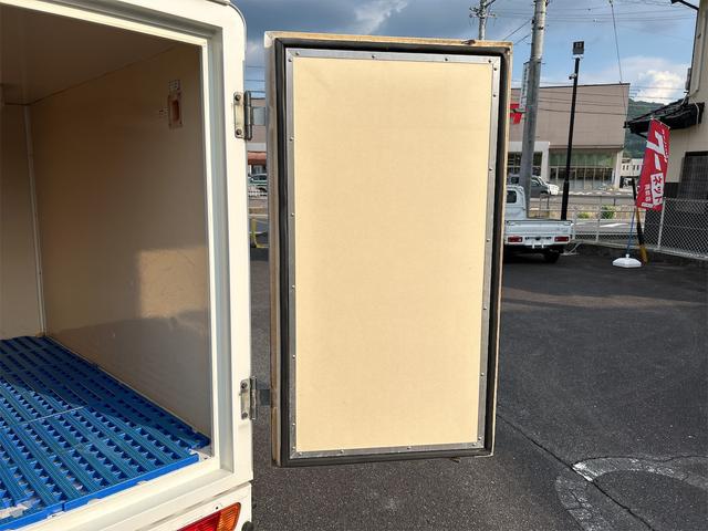 ミニキャブトラック 　軽トラック　ＭＴ　エアコン　冷蔵冷凍車（52枚目）