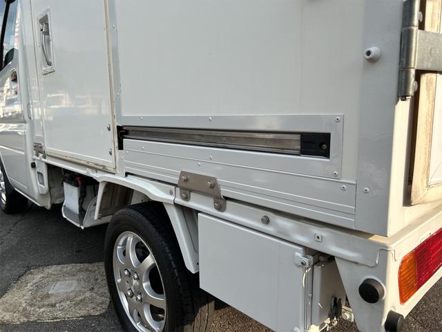 ミニキャブトラック 　軽トラック　ＭＴ　エアコン　冷蔵冷凍車（68枚目）